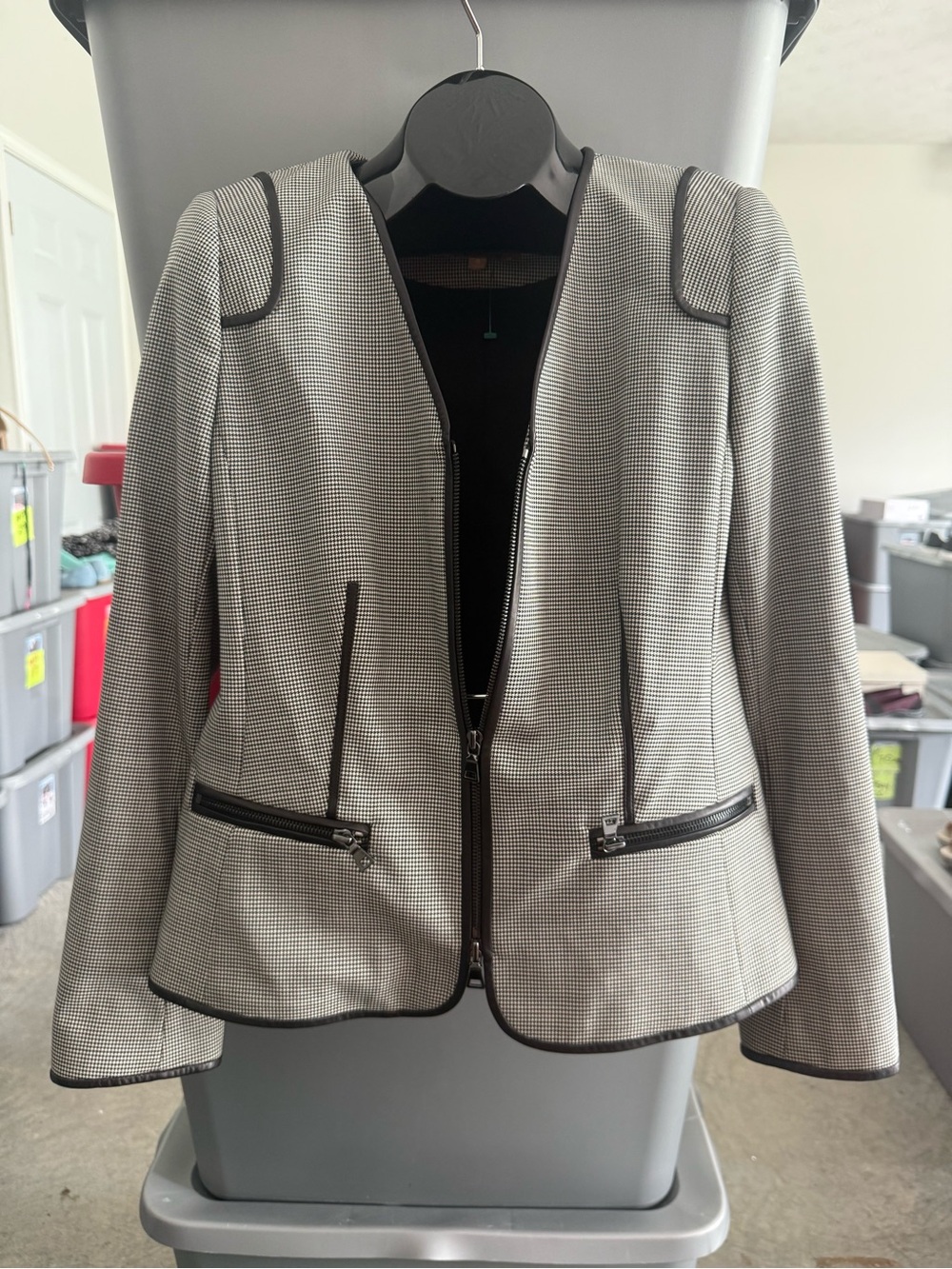 Classic Houndstooth Zip-Front Women's Blazer Jacket - Black & White p16